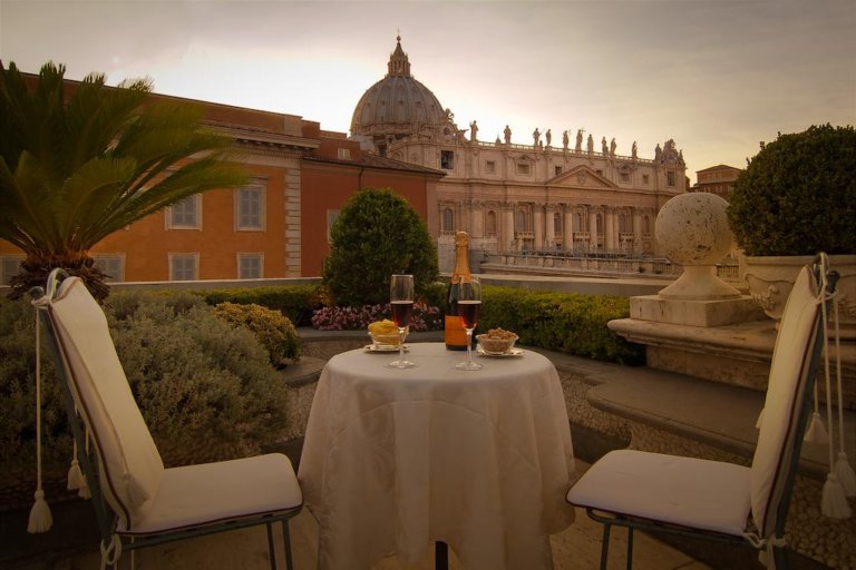 Dove Dormire A Roma | I Migliori Quartieri In Cui Alloggiare | Guida 2022